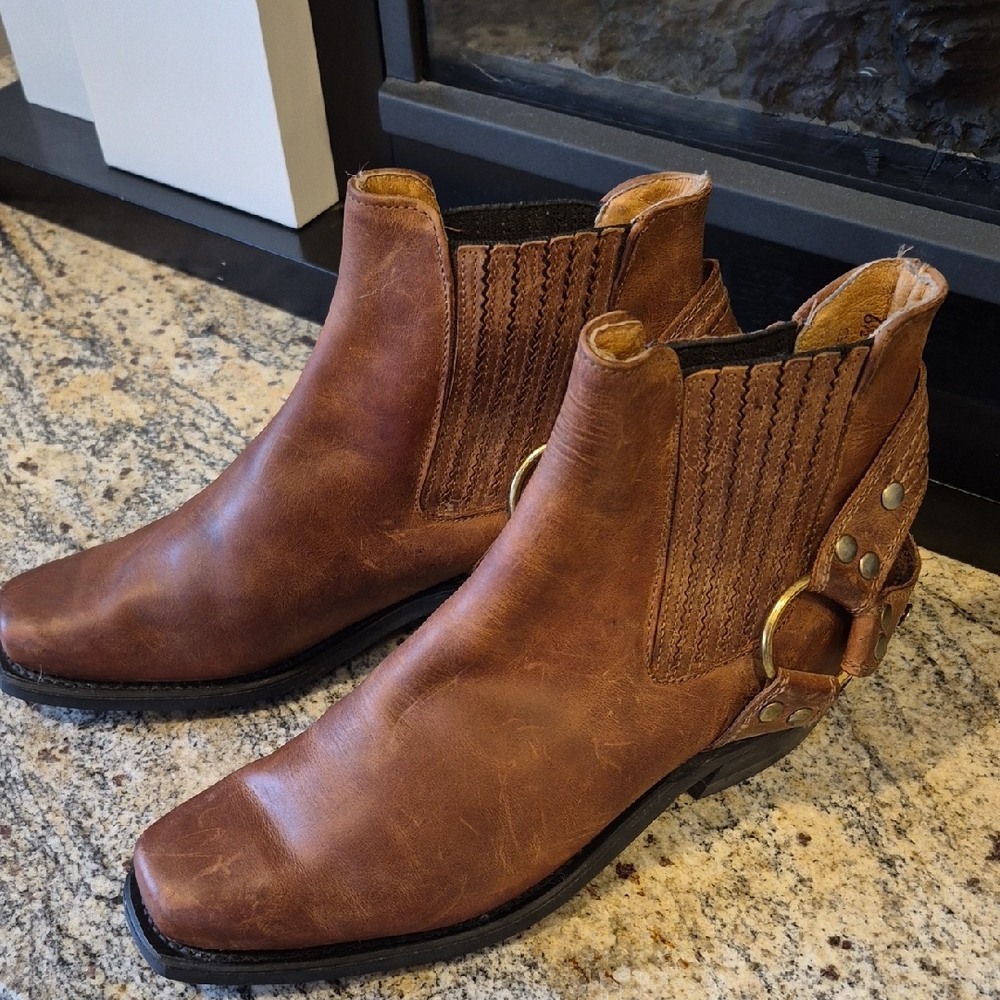 SILVER REBEL Vintage 90s Western Booties 6.5 Brown